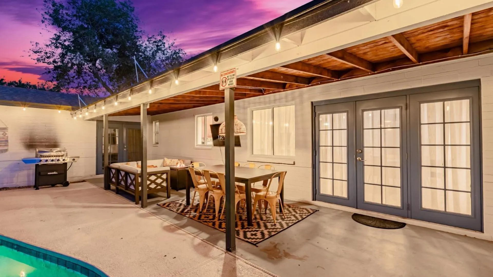 Diamond Family Retreat-Private Pool-Outdoor Living Room Scottsdale Vakantiehuis